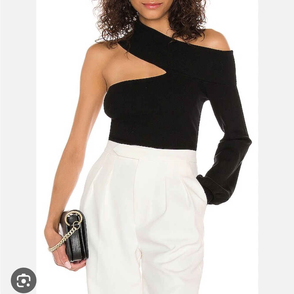 NBD Ianna Sweater in Black